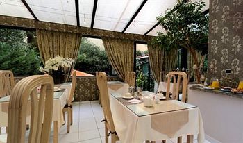 Hotel Saint Georges 4*