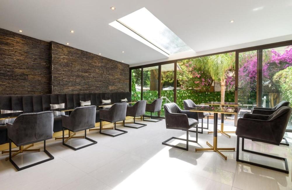 Saint Georges Hotel